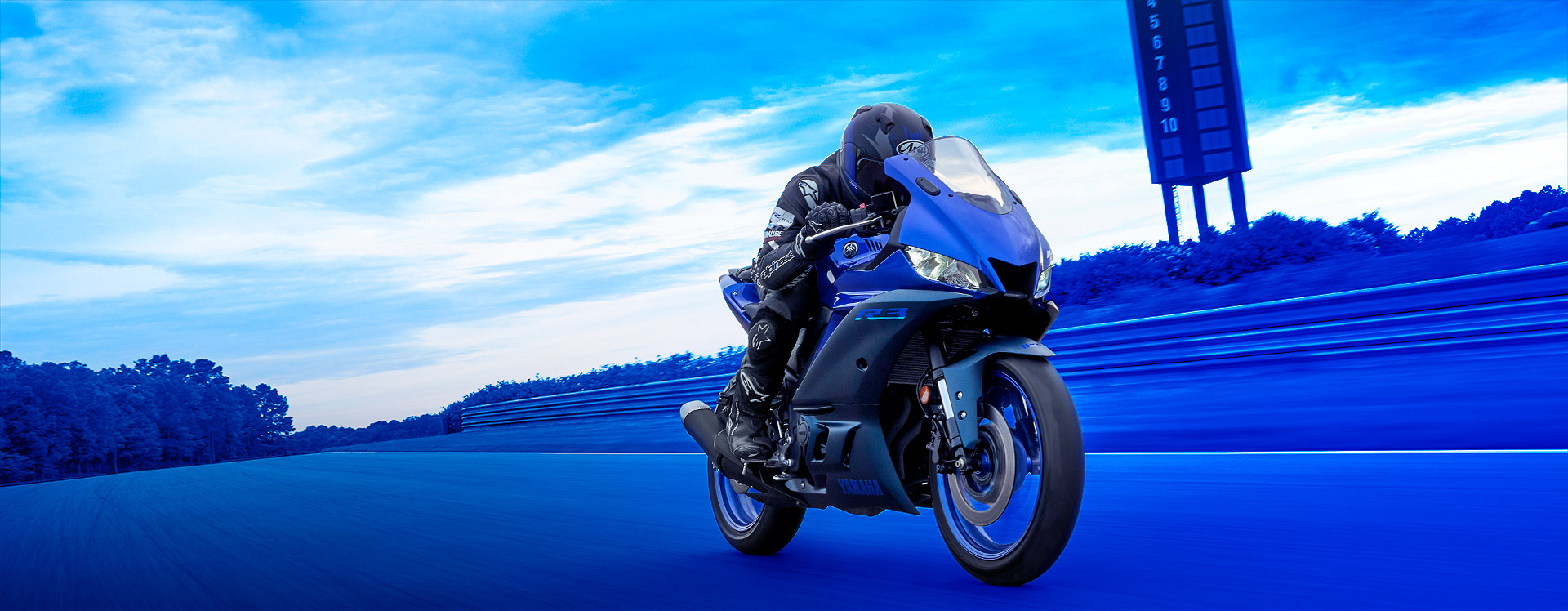 2014 Yamaha YZF-R125 unveiled – IAMABIKER – Everything Motorcycle!